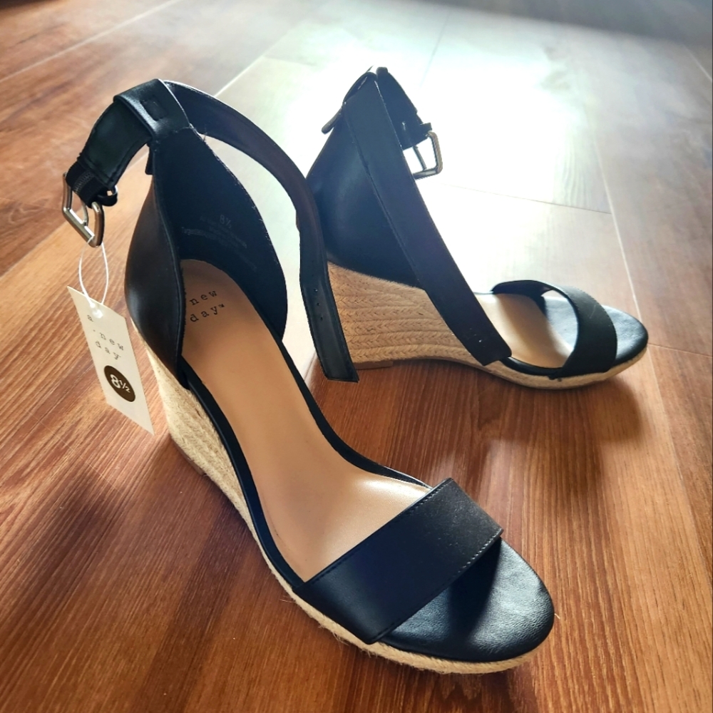NWT 8.5 black strap wedges from target brand